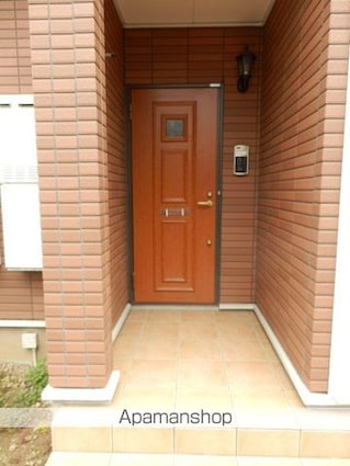 プリムローズ[2LDK/56.19m2]のエントランス