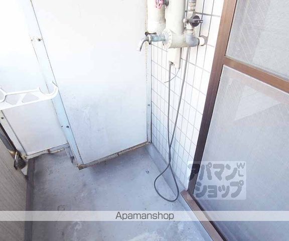 プルシャン山科の内装写真
