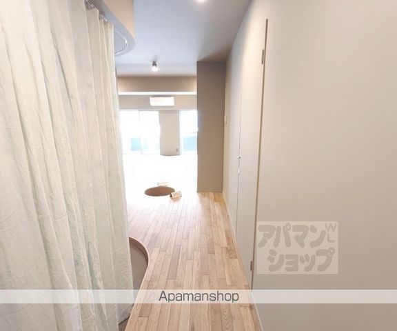 ロイヤルコート嵯峨の内装写真
