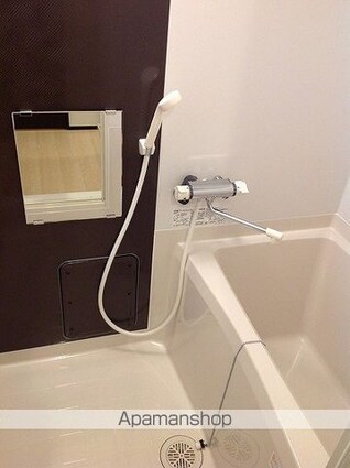 香川県丸亀市津森町[1K/31.69m2]のバス