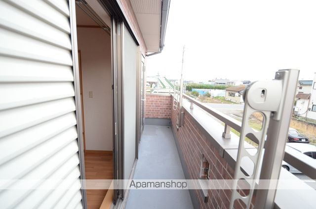 メゾネット椿 南棟の内装写真
