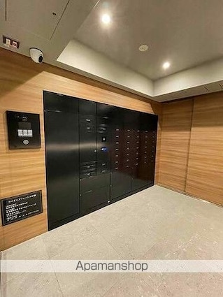 ライオンズフォーシア中野[1R/26.34m2]のエントランス2