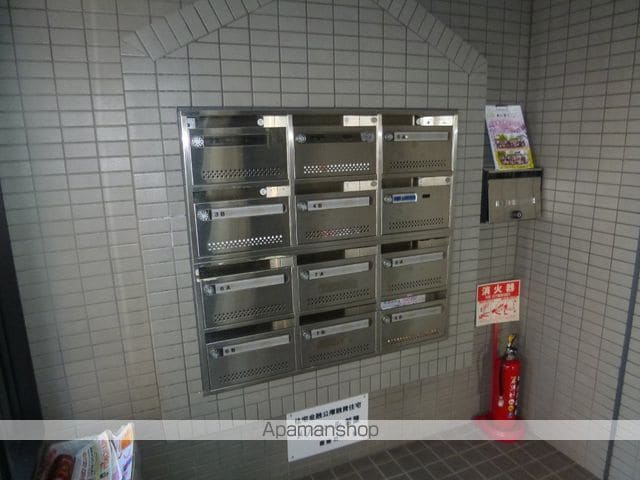 メゾンドール若葉の玄関写真