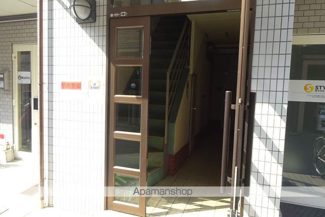 羊燈館メゾン香里園緑町の内装写真