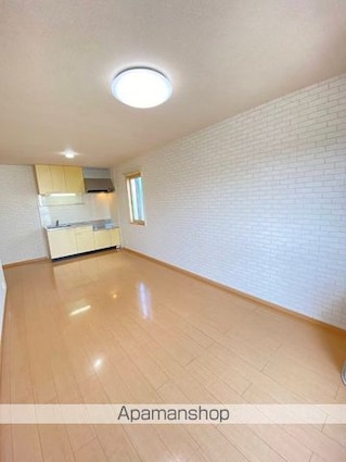 アムール和Ⅱ[2LDK/56.72m2]のリビング・居間1