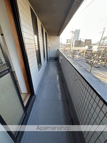 レスターテIIの内装写真