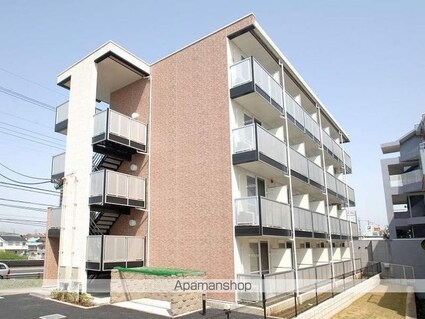 レオパレスＳＩＬＫ[1K/20.81m2]のエントランス1