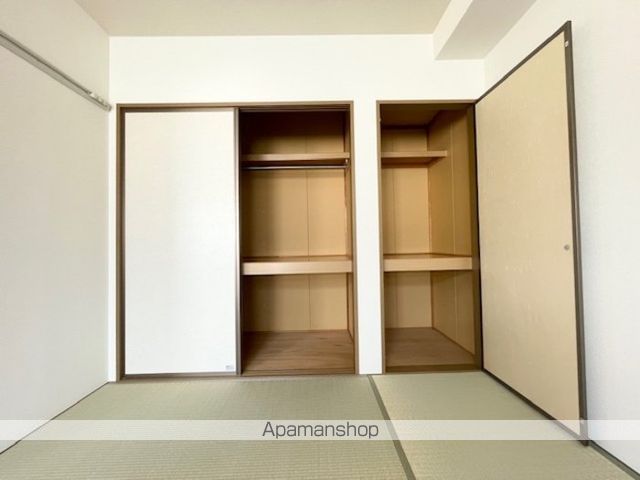 ファミーユ石田 B棟の内装写真