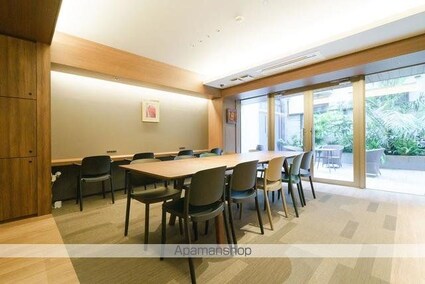 Ｔｈｅ　Ｖｅｒｌｕｘ　Ｔａｋａｎａｗａ[1LDK/43.86m2]の共用部
