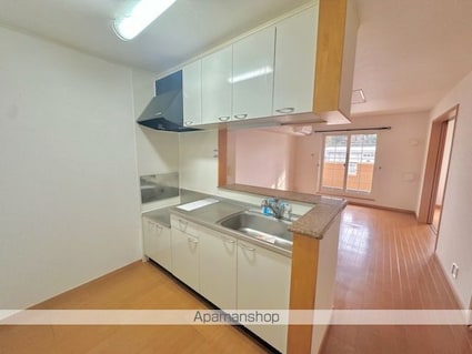 トゥー・ル・モンド[2LDK/61.74m2]のキッチン