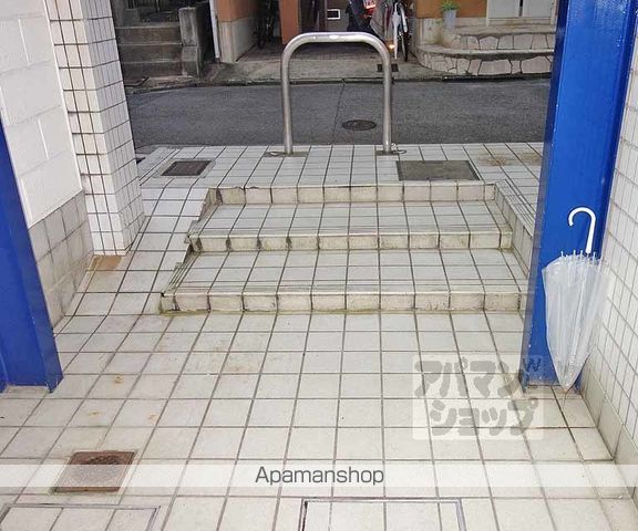 サンシティーリコーの玄関写真