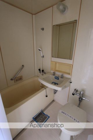 東カン福岡第一キャステールの内装写真
