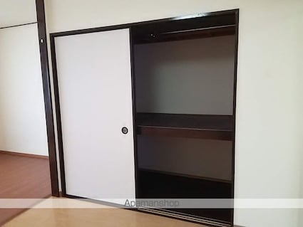 第一カナヤハイツ[1DK/33m2]の収納