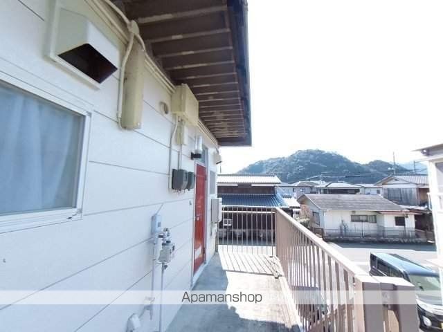 ジュネスIの玄関写真