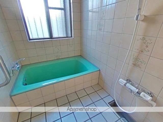 メッシーナ平成の内装写真
