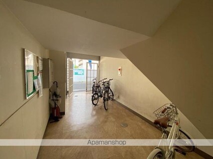 東和ビル[1K/23.39m2]の共用部2