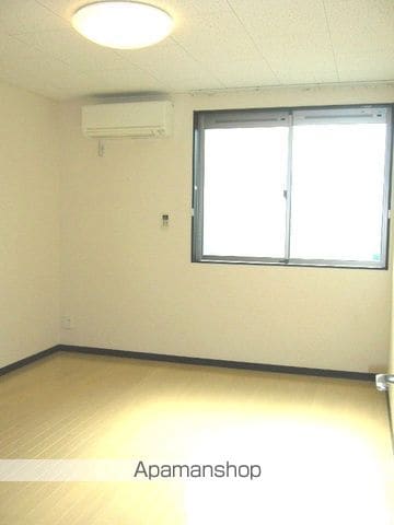 レオネクスト六軒屋の内装写真