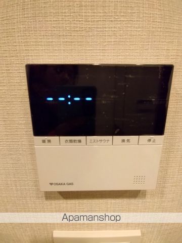 ブランズタワー大阪本町の内装写真
