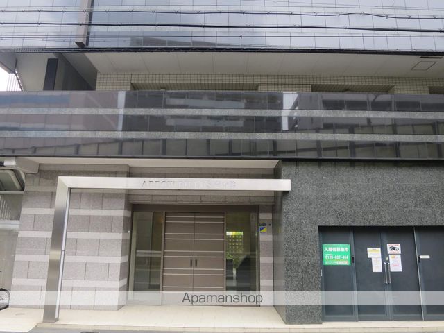ARROW FIELDS 壱番館の玄関写真