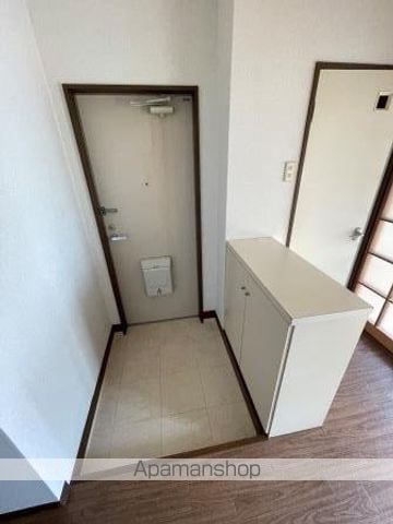 パストラームIIの内装写真