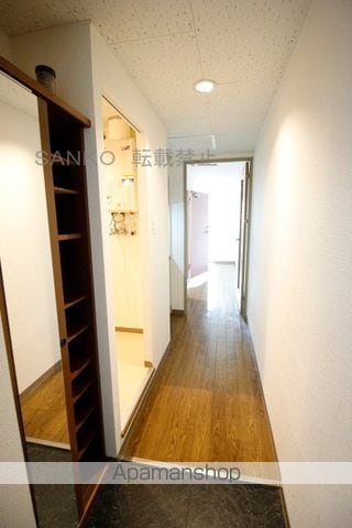 メトロノームの内装写真