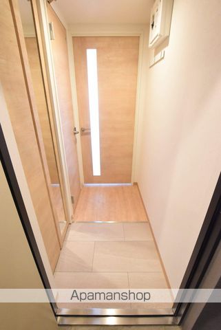 CARRERA行啓通の内装写真