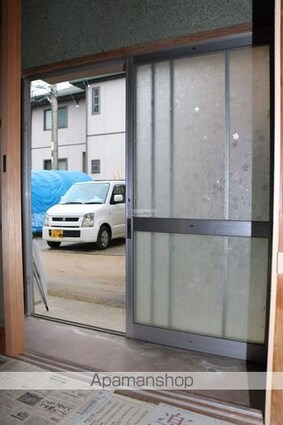 広島県尾道市向東町[3DK/43.2m2]の玄関