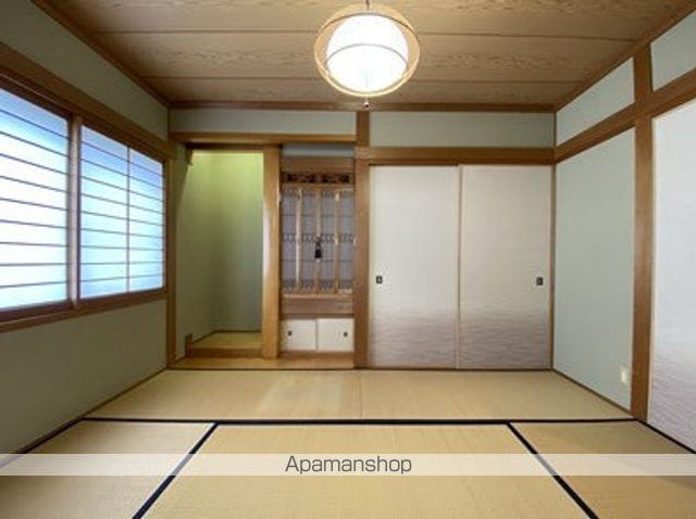 鹿児島市 2階建 築26年の内装写真