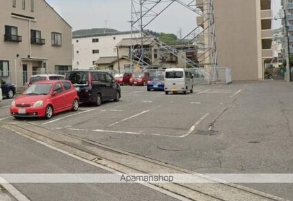 ドミトリー庚午壱番館[1K/23.8m2]の駐車場3