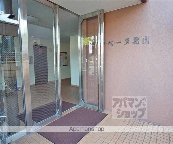 シルベーヌ北山の玄関写真