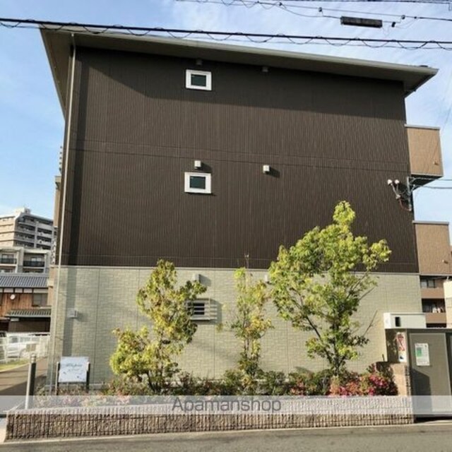 ユートピア[2LDK/60.7m2]の外観3