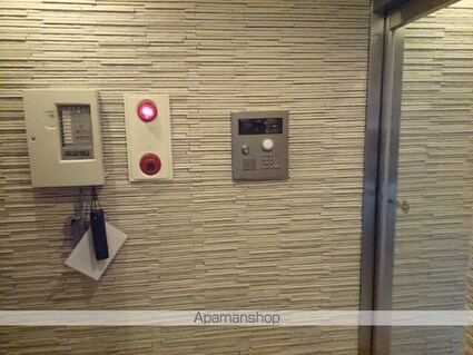 ベルジュネス春日町[1K/27.2m2]のロビー