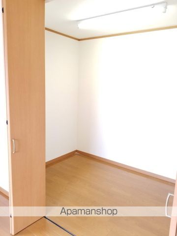 仙台市宮城野区 2階建 築22年の内装写真