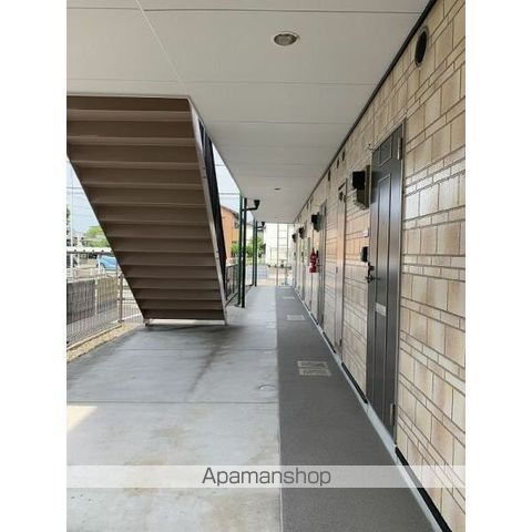 サープラスあじまの内装写真