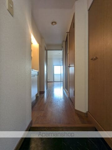 ダイナコートテソロ博多の内装写真