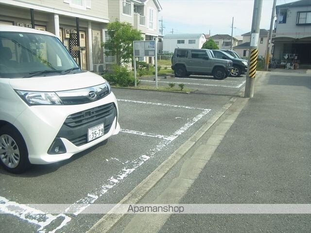 和歌山県和歌山市榎原[2DK/44.34m2]の駐車場1
