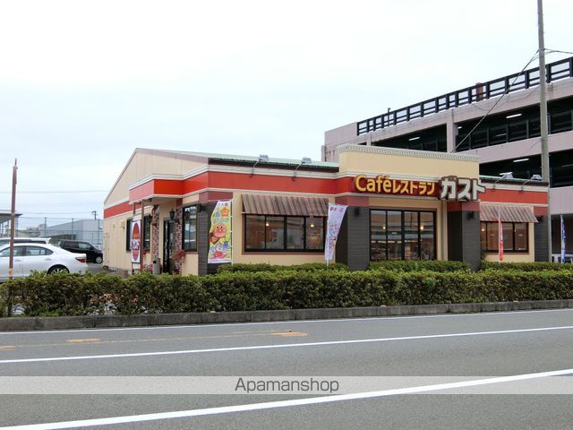 グラハムの周辺写真