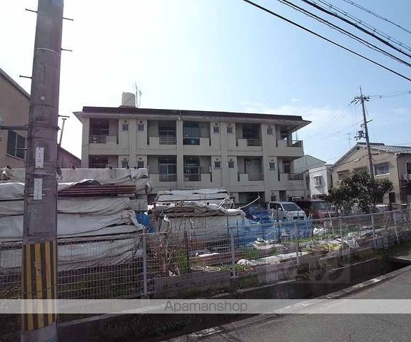 栄マンションの外観写真