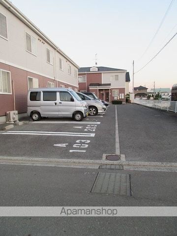 アネックス斉院Aの玄関写真