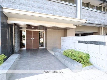 プレサンスジェネ葵[1K/26.22m2]の外観5