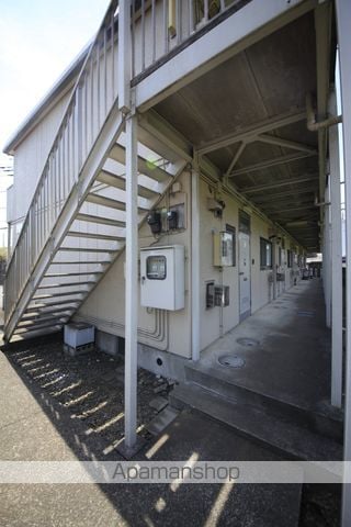 シティハイム榎木の玄関写真