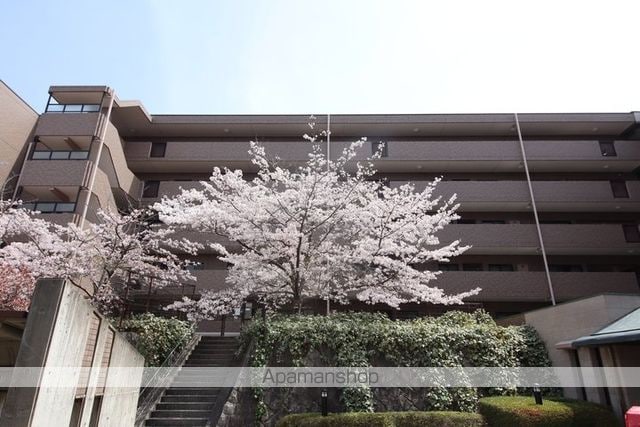 池田五月丘パークハウスの外観写真