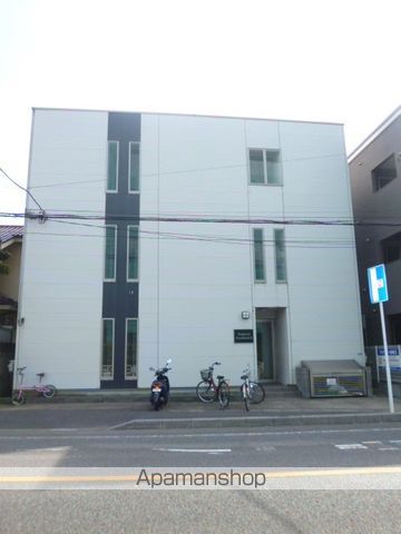 プログレッソ船橋IIの玄関写真