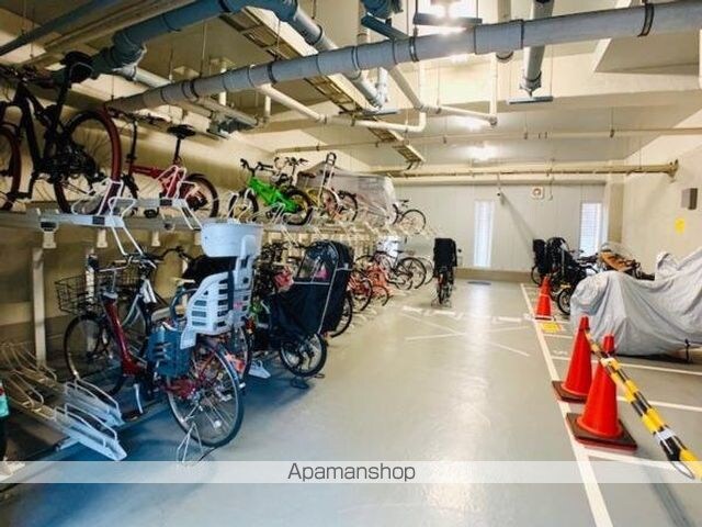 Ｂｒｉｌｌｉａ　ｉｓｔ　三軒茶屋　ブラッサムテラス[1R/49.11m2]の共用部7