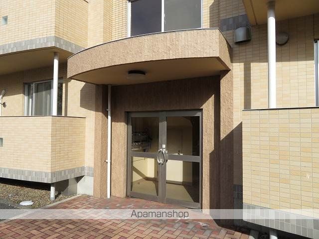 アルソ加賀野の玄関写真