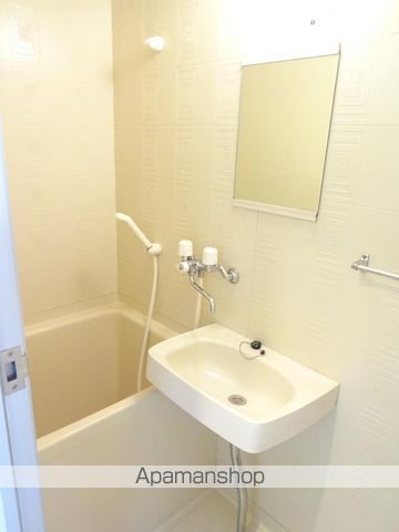 コレクション西田辺の内装写真