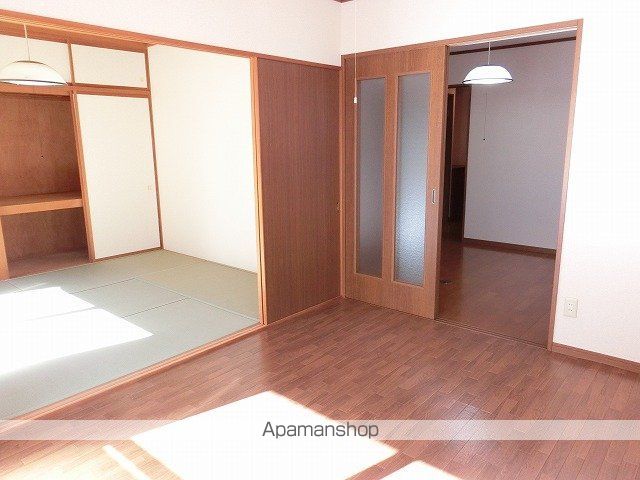 ユーミーミナミAの内装写真