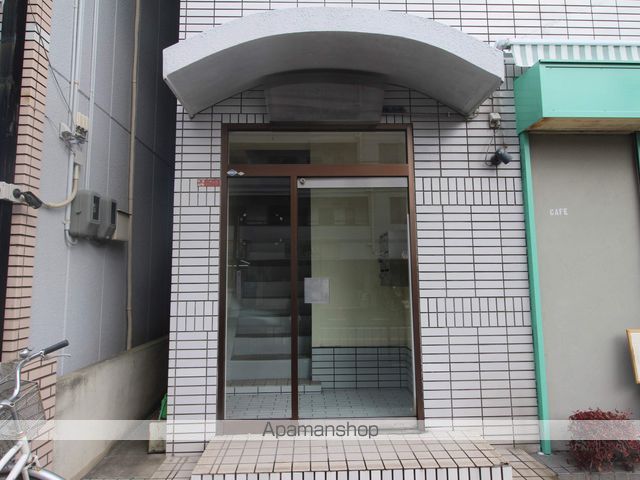 ビービルIの玄関写真
