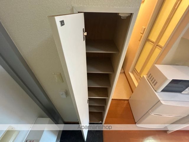 レオパレスHYTIIの内装写真