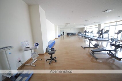 東京都八王子市大和田町６丁目[3LDK/75.46m2]の共用部1